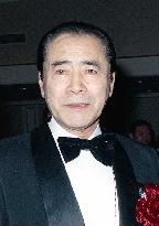 Film actor Mifune dies at 77